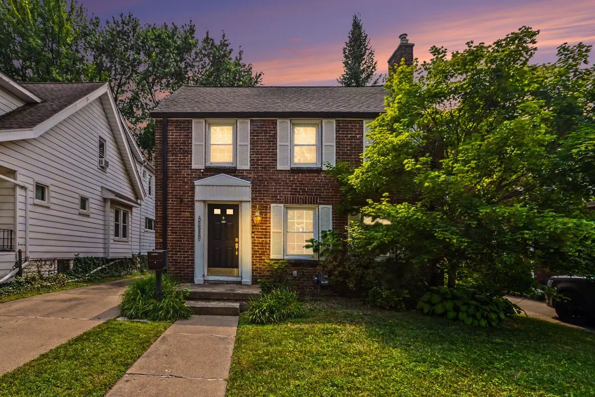 22515 Gregory Street, Dearborn, MI 48124 - #1