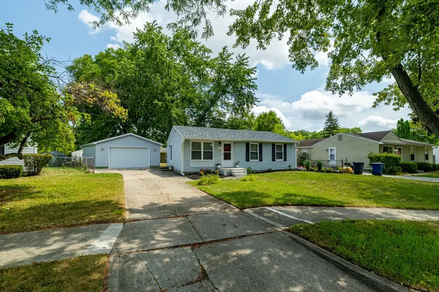 12 W Eden Court, Ann Arbor, MI 48108 - #2