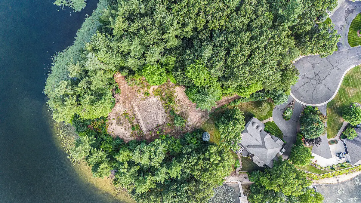 12487 Horseshoe Drive Ne, Gowen, MI 49326 - #1