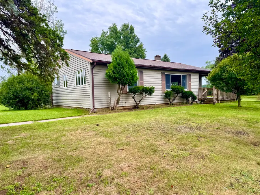 6352 Gavin Lake Avenue Ne, Rockford, MI 49341 - #2