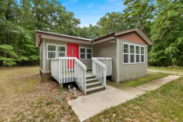6860 S Croton Hardy Drive, Newaygo, MI 49337
