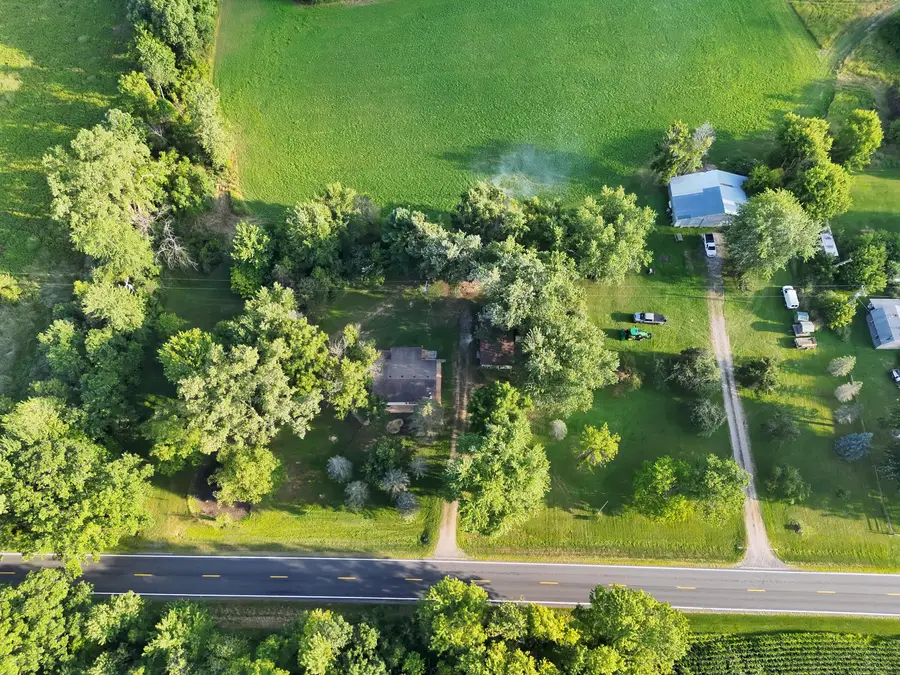 4120 E Haslett Road, Perry, MI 48872 - #2