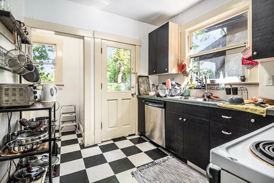518 N Division Street, Ann Arbor, MI 48104 - #2