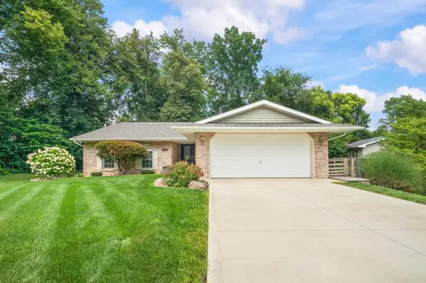 1521 Sioux Trail, Niles, MI 49120