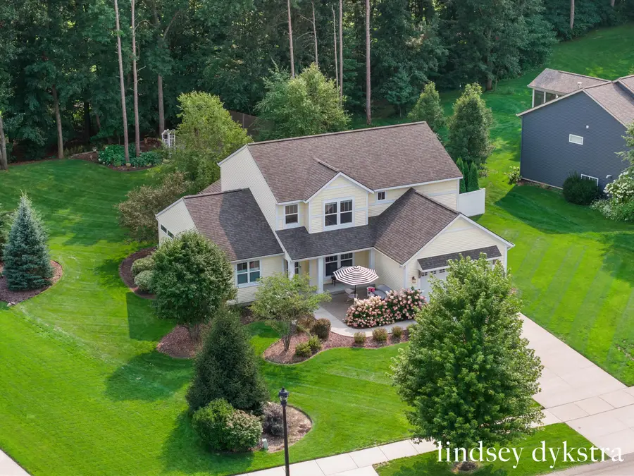 4238 Oak Timbers Drive Ne, Grand Rapids, MI 49525 - #2