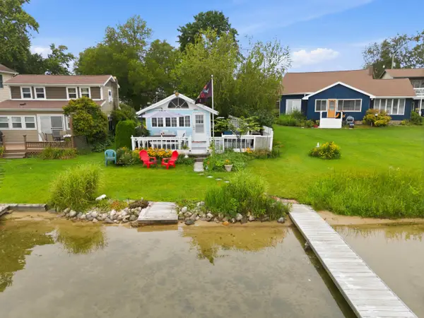 95273 Minnie Court, Lawton, MI 49065