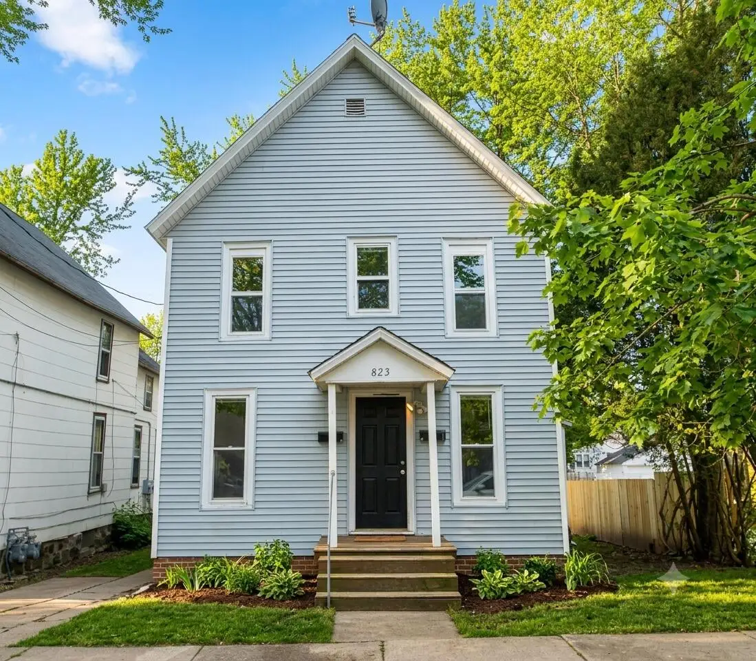 823 Mc Reynolds Avenue Nw, Grand Rapids, MI 49504 - #1