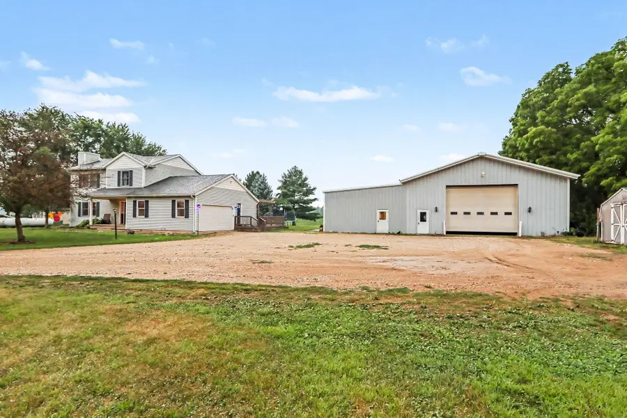15060 S 27th Street, Vicksburg, MI 49097 - #3