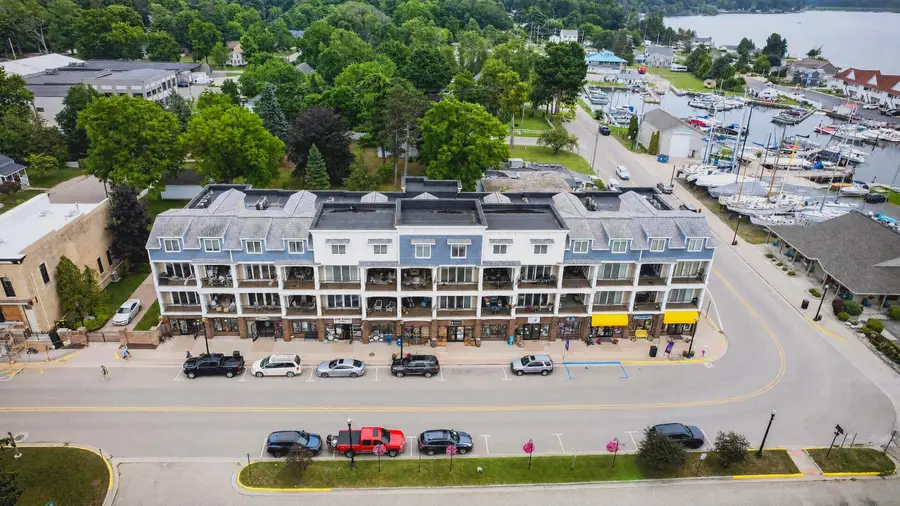 560 S Hancock Street #12, Pentwater, MI 49449 - #2