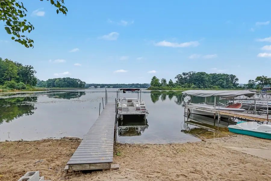 8215 S Island View Drive, Newaygo, MI 49337 - #2