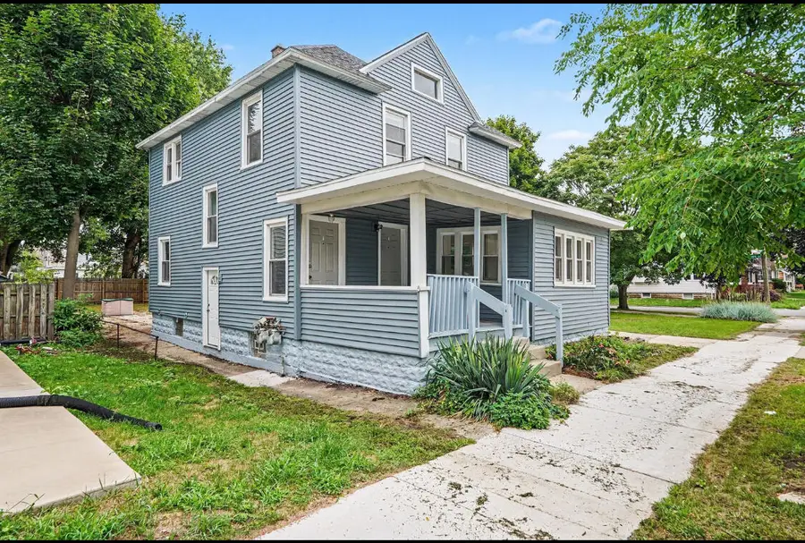 1107 11th Street Nw, Grand Rapids, MI 49504 - #2