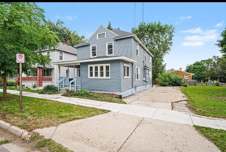 1107 11th Street Nw, Grand Rapids, MI 49504 - #3