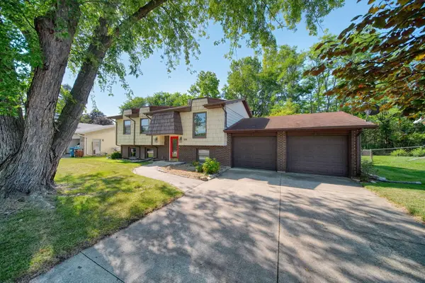 326 E Franklin Street, Clinton, MI 49236