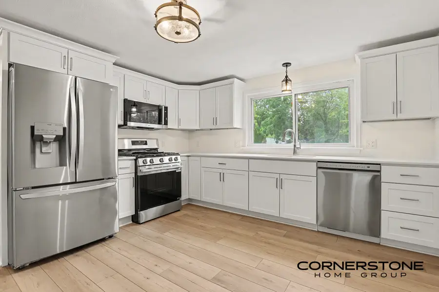 74 N Park Street Ne, Cedar Springs, MI 49319 - #3