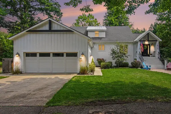 16381 Greenly Street, Holland, MI 49424