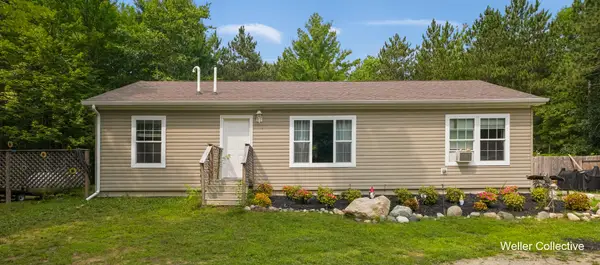 4959 W Jack Pine Drive, Grant, MI 49327