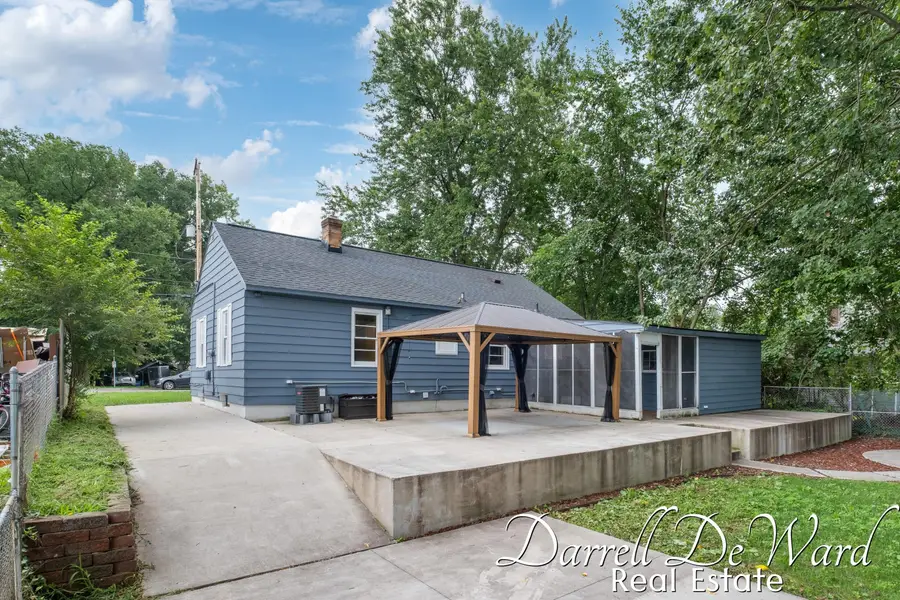 2619 Madison Avenue Se, Grand Rapids, MI 49507 - #2