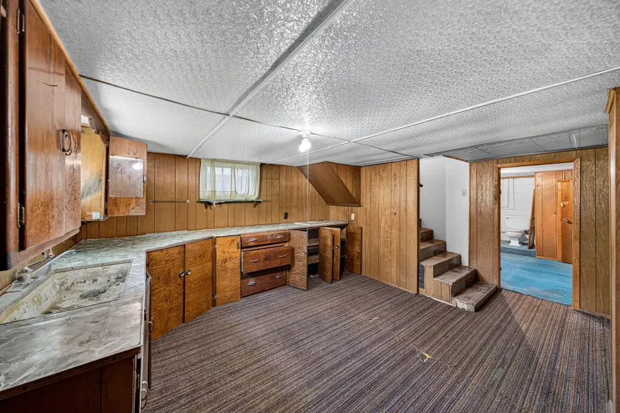 3086 Detroit Road, Niles, MI 49120 - #3