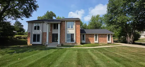 5310 Hauser Way, West Bloomfield, MI 48323