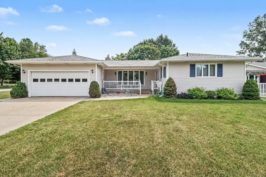 557 Broad Avenue, Manistee, MI 49660 - #2
