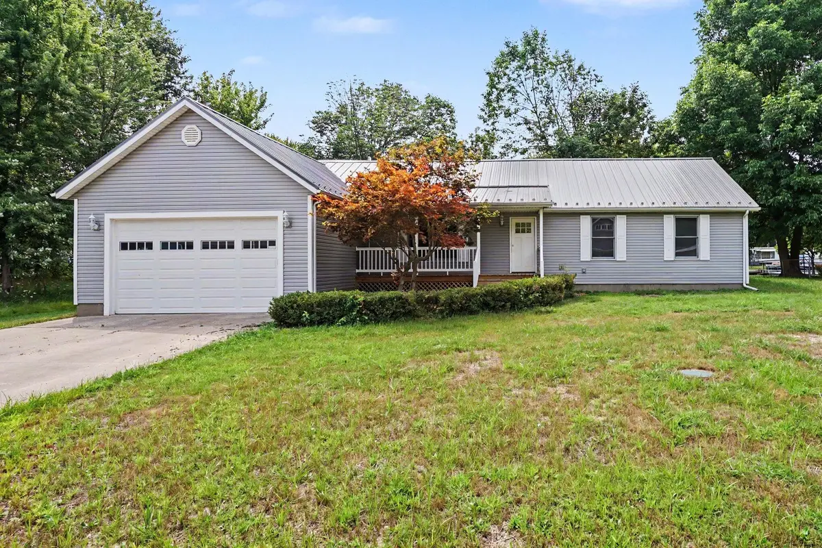 43460 Van Auken Drive, Bangor, MI 49013 - #1