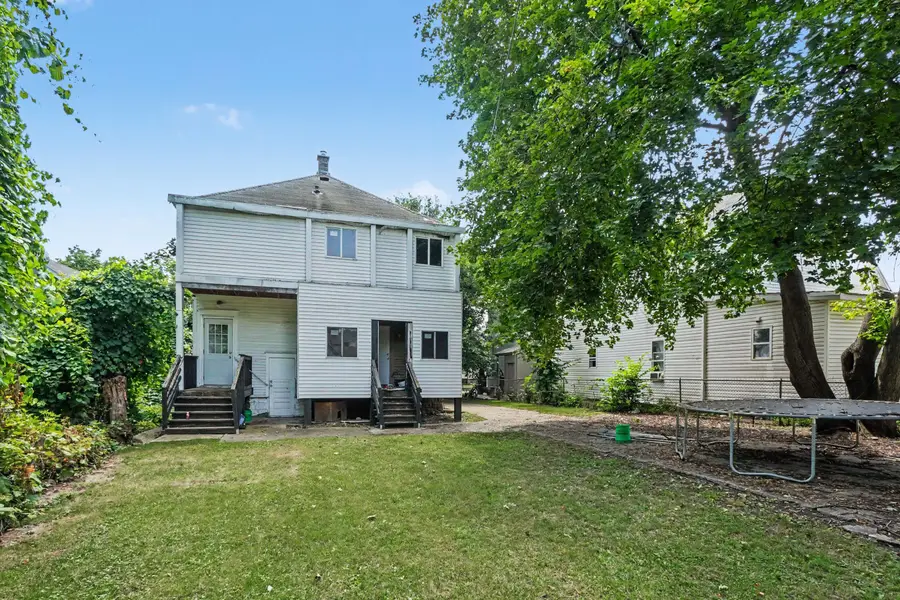 727 NW 6th Street Nw, Grand Rapids, MI 49504 - #2