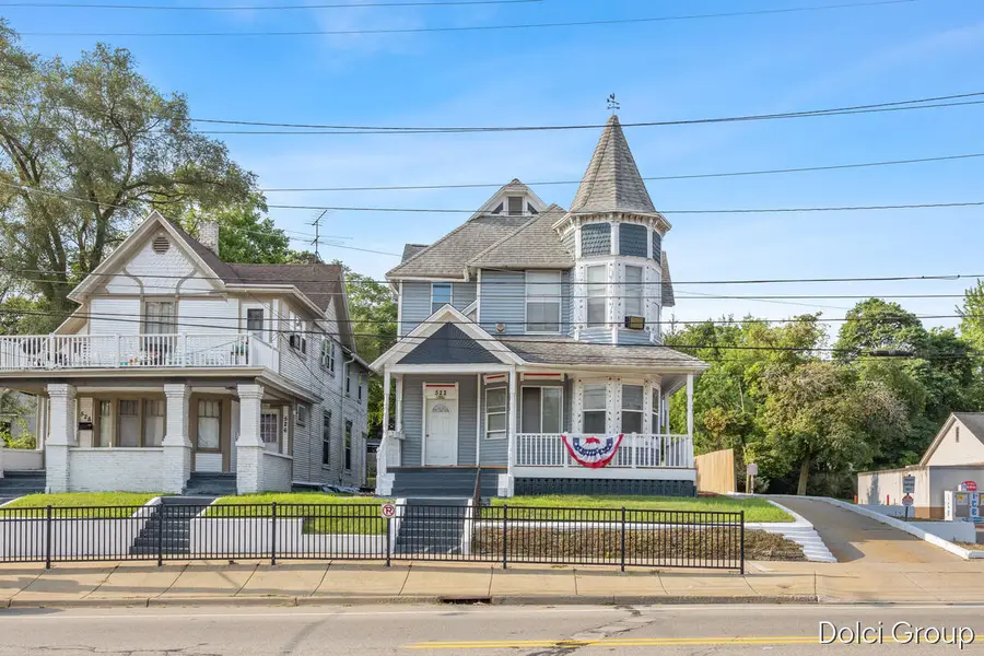 522 Michigan Street Ne, Grand Rapids, MI 49503 - #3