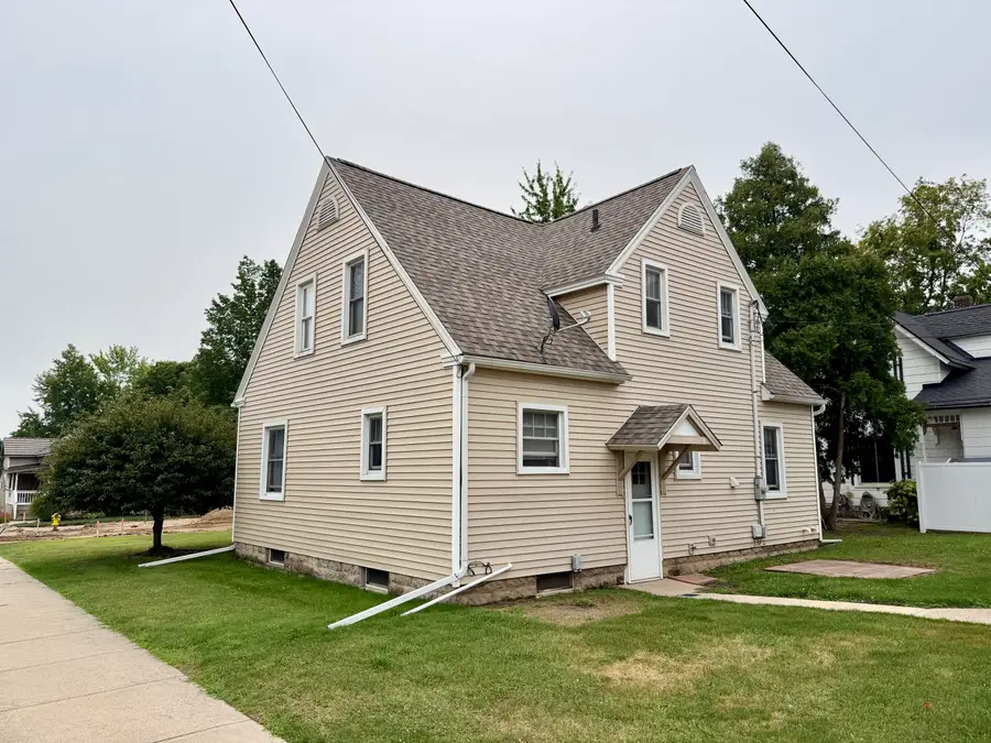 773 3rd Avenue, Lake Odessa, MI 48849 - #2