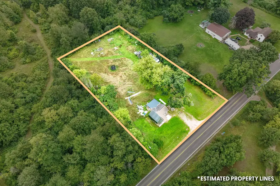 1451 S Hillsdale Road, Hillsdale, MI 49242 - #2