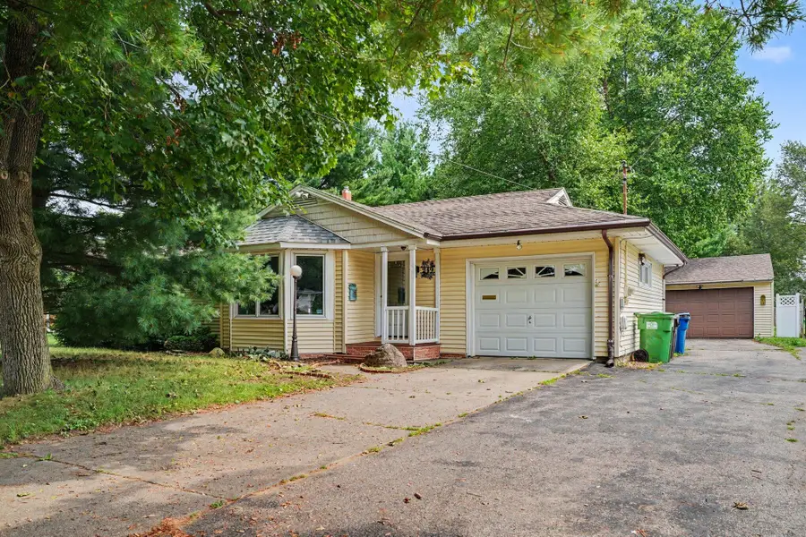 249 S 20th Street S, Battle Creek, MI 49015 - #2