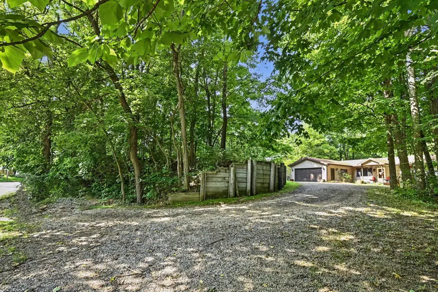547 S Canal Street, Eaton Rapids, MI 48827 - #3