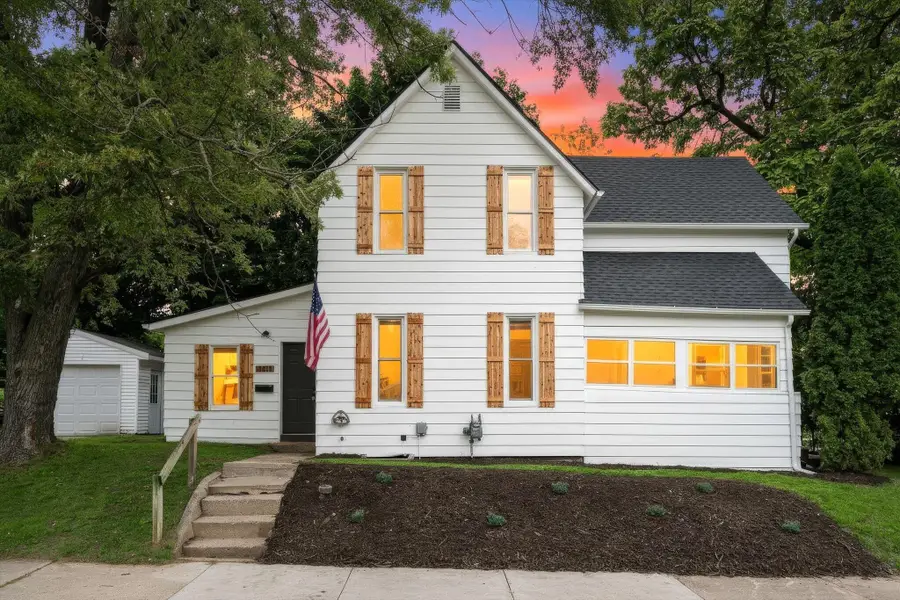 801 Coldbrook Street Ne, Grand Rapids, MI 49503 - #2