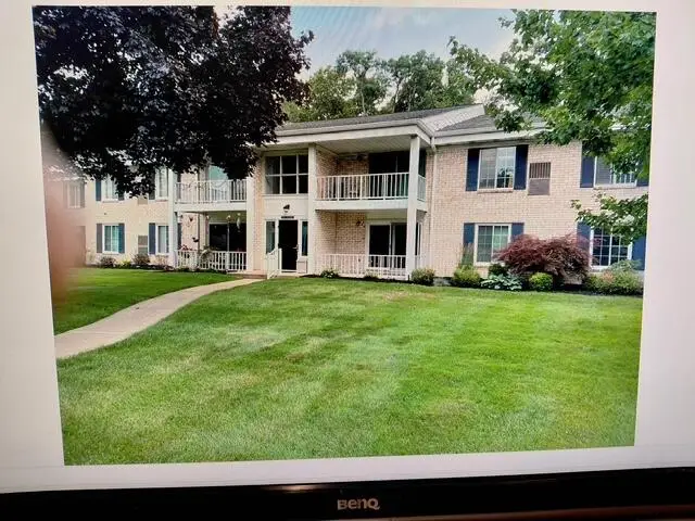 35980 Ann Arbor Trail, Livonia, MI 48150 - #2