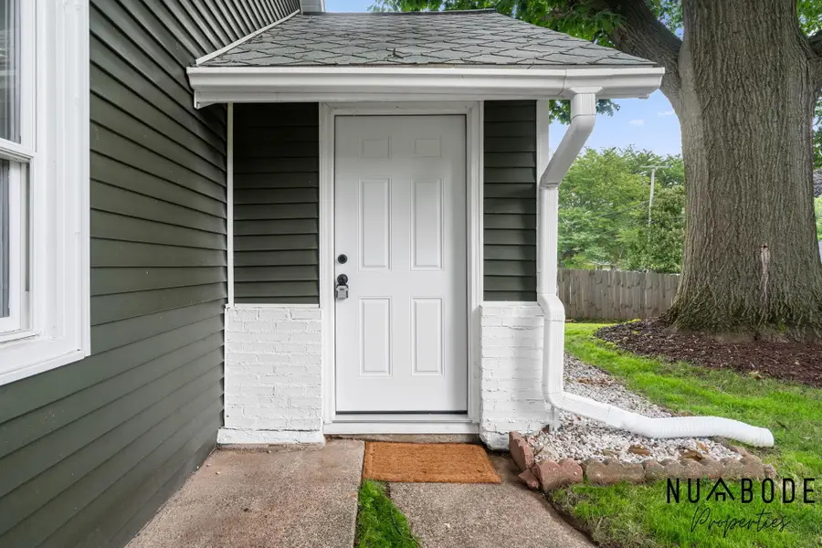 3135 Hoehn Street Nw, Grand Rapids, MI 49504 - #3