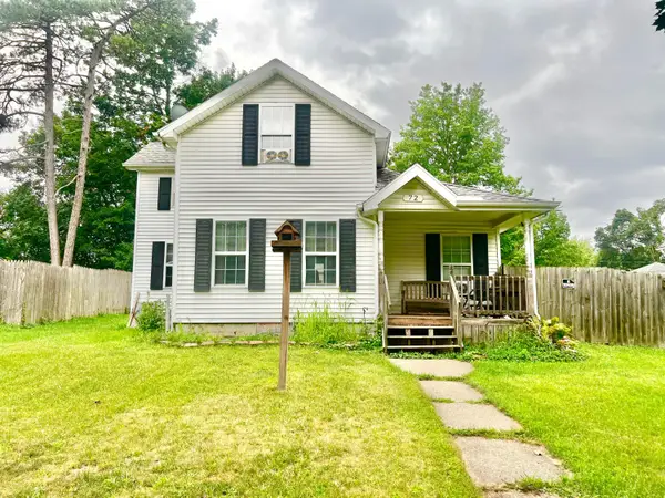 72 Budlong Street, Hillsdale, MI 49242