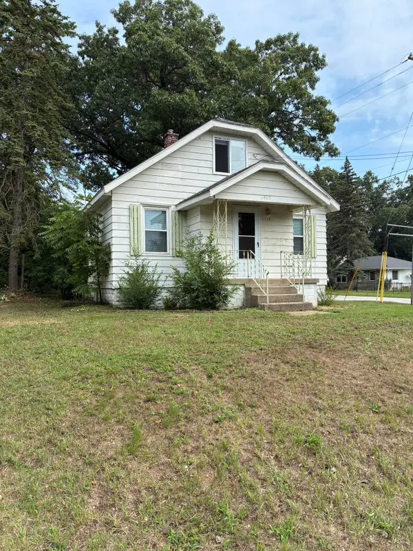 1543 NE Mason Street Ne, Grand Rapids, MI 49503