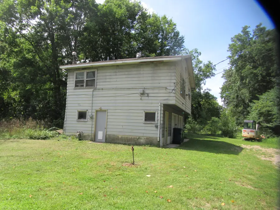 437 N Broadway Street, Cassopolis, MI 49031 - #3