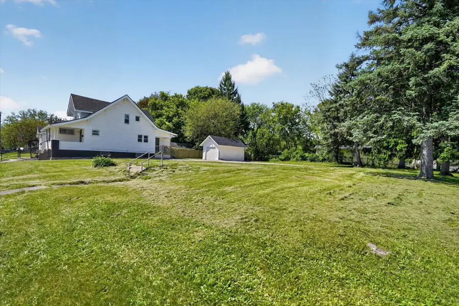 2106 S Grand Traverse Street, Flint, MI 48503 - #2