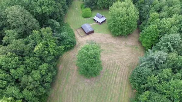 Tharp Lake Road, Cassopolis, MI 49031