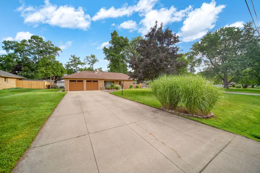 1730 Shoemaker Drive, Jackson, MI 49203 - #2