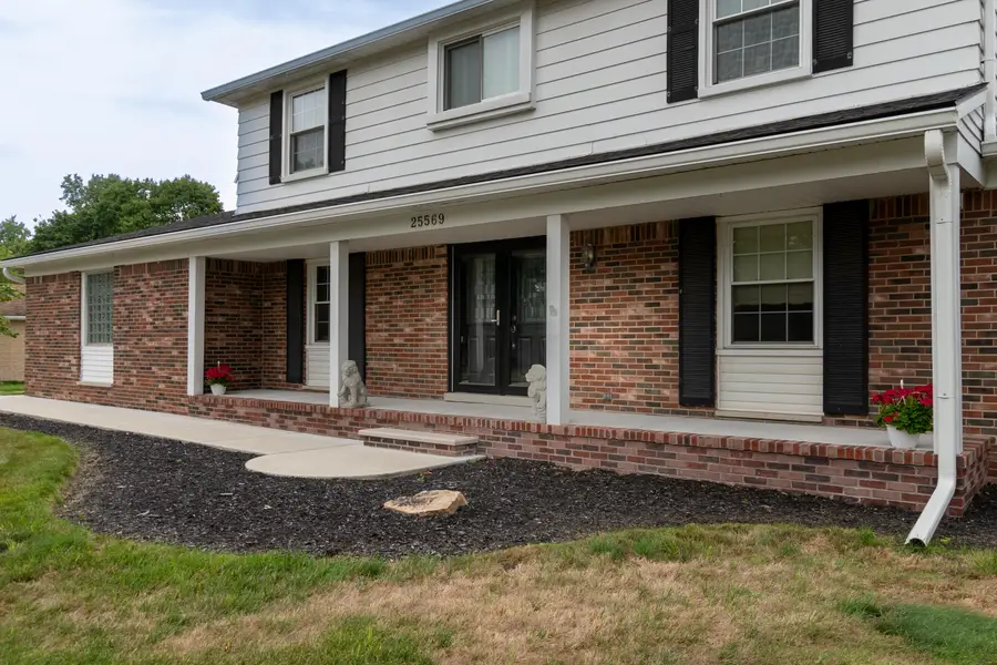 25569 Kilreigh Drive, Farmington Hills, MI 48336 - #3