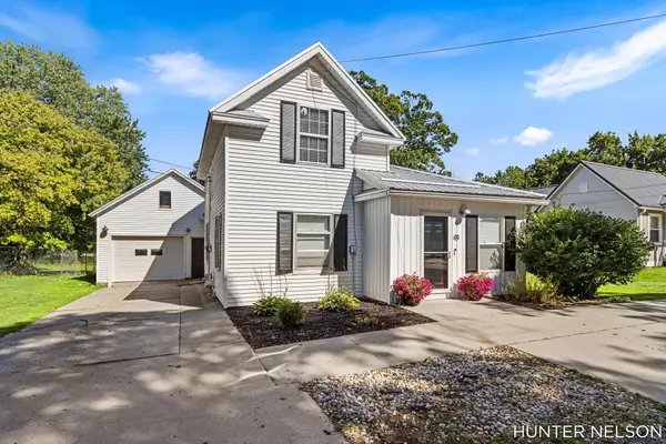 48 Arthur Street, Grant, MI 49327