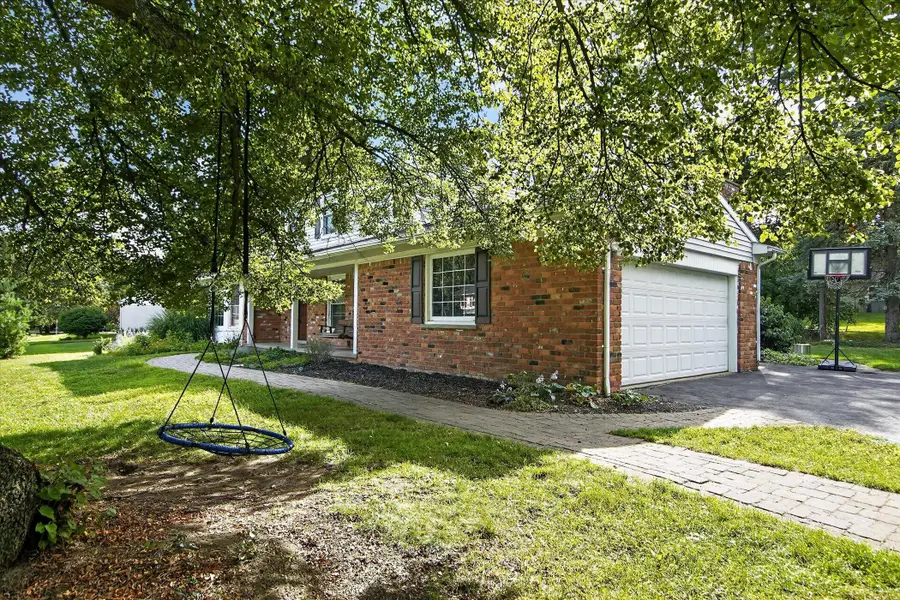 2656 Plumbrook Drive, Bloomfield Hills, MI 48304 - #3