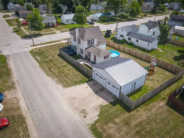 545 N Hemlock Street, Evart, MI 49631