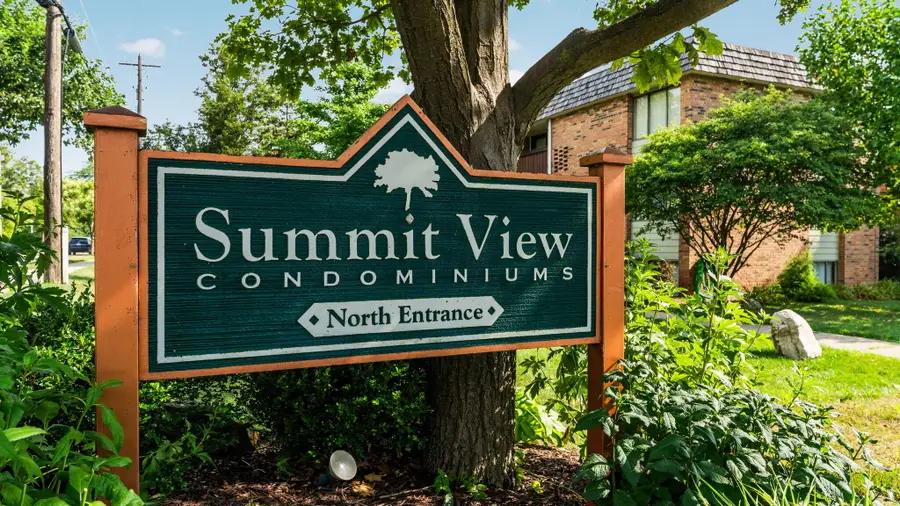 1225 S Maple Road #105, Ann Arbor, MI 48103 - #2