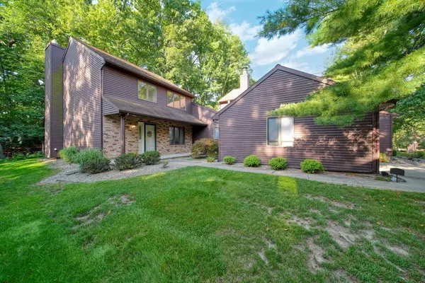 1852 Wedgefield, Jackson, MI 49201