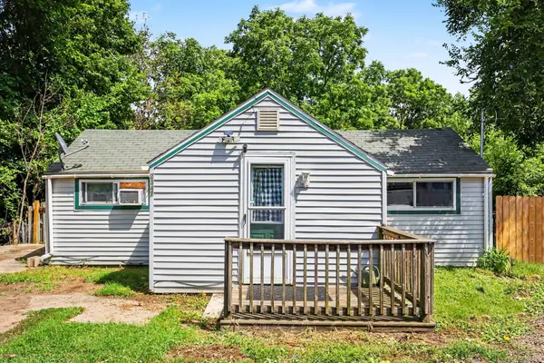 2347 Lansing Avenue, Jackson, MI 49202