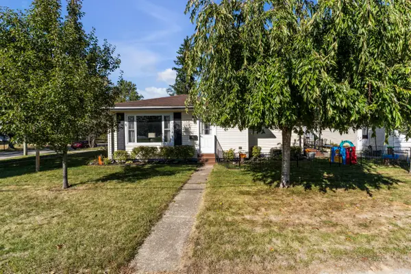 527 Arthur Street, Chelsea, MI 48118