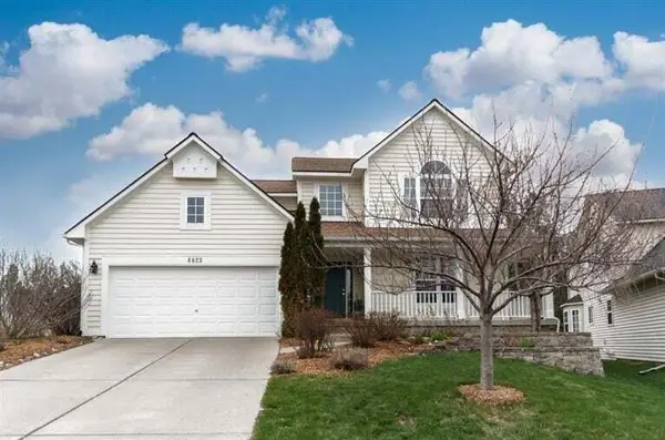 4823 N Ridgeside Circle, Ann Arbor, MI 48105