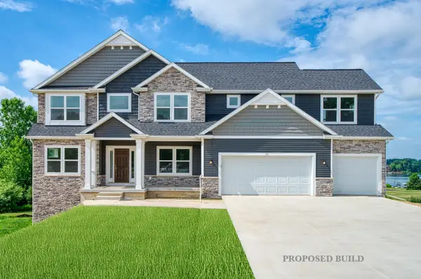 3 Peninsula Drive, Jackson, MI 49201